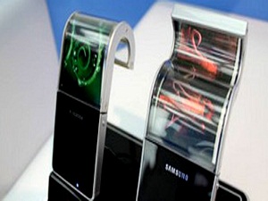 Eğilip bükülebilen telefonlar seneye piyasada