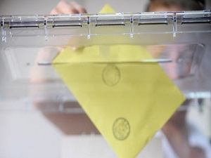 Başka yerde oy kullanacaklar dikkat!