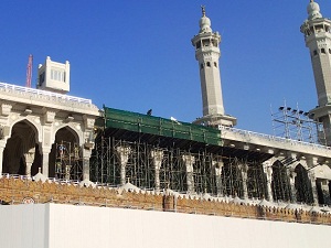 Kabe'de Osmanlı revakları yıkılmaya başlandı