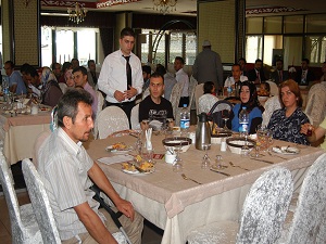 Eminevim'in kahvaltı günleri 6 yıldır devam ediyor