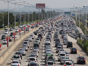 Koreli anneler çocukları için ‘yeşil ışık’ oluyor