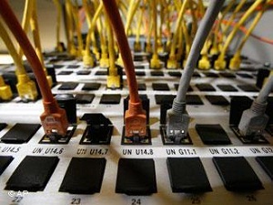 eski telefon devi geri dönüyor