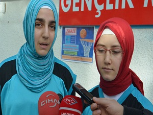 Başörtülü öğrenciler turnuvaya alınmadı