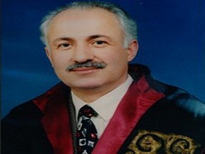 28 Şubat'ta atıldığı üniversiteye duygulu dönüş