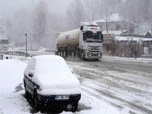 Bolu Dağı kilitlendi geçit yok!