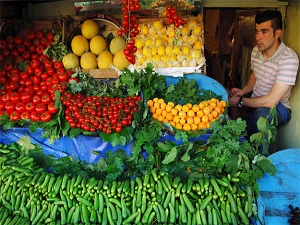 Sebze ve meyve tavan yaptı cep yakacak