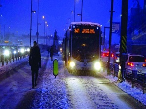 Metrobüs hattına Metro da geliyor