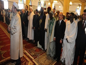 İslamın üç düşmanı: Cehalet, fakirlik, tefrika