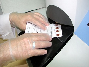 Birer damla kan, 2 bin 500 bebeği kurtardı