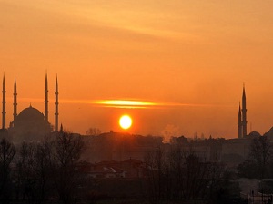 Buzdağı ve Güneş