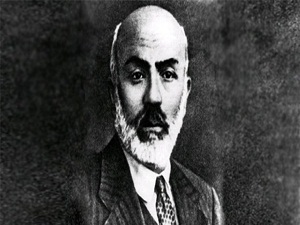'Milli şairimiz Akif'i şükranla anacağız'