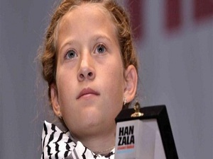 Cesur kıza 'Hanzala Cesaret Ödülü' verildi