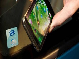 Akıllı telefonlu araç anahtarı teknolojisini tanıttı