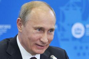 Putin beklenen imzayı attı