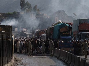 Kapatılan sınır kapısında dondular: 7'si çocuk, 8 ölü