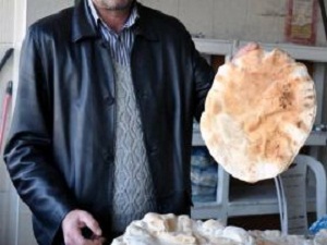 Suriyeye Günde 15 Bin Ekmek
