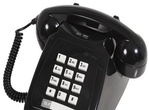 Alo 147, 800 kızı okulla buluşturdu