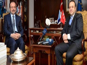 Diyanet'i merak eden hacca gitsin