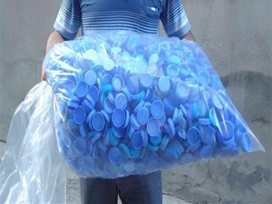 Mavi kapak kampanyası Almanya'ya yayılıyor