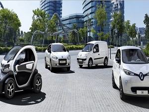 Elektrikli otomobil satışlarından memnun değil