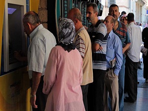 Eski emekliler de zam istiyor