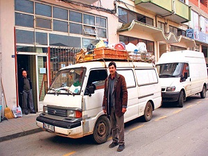 5 liralık park ücretini geri almak için 400 lira harcadı