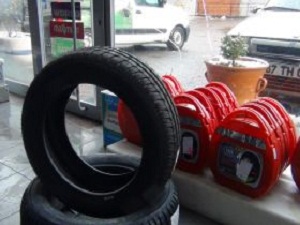 Sürücüler Lastik Bulamıyor
