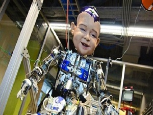 Gerçeğinden farksız