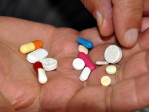 Vatandaş 1488 ilacın alımında sıkıntı yaşıyor