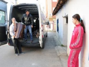İhtiyaç Sahiplerine Belediyeden Soba Yardımı