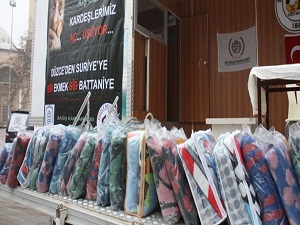 Düzce'den Suriye'ye 6 TIR yardım