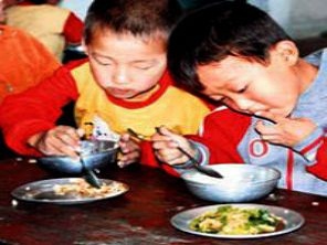 Kuzey Kore'nin 2 bin yetimine Türk şefkati