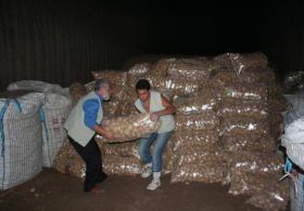 Nevşehirden Suriyeye Patates Yardımı