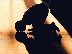 Teheccüd namazı kıl ki, Rabbin seni o makama ulaştırsın