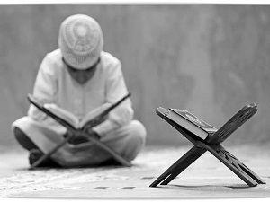 Kur'an'dan, şifa ve rahmet olacak şeyler indiriyoruz