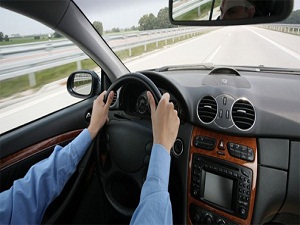 Akıllı telefon, sürücülerin yardımcı pilotu haline geldi