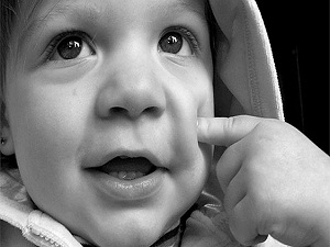 Yanaklardaki kuruluk egzama belirtisi olabilir