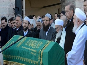 Başbakan Erdoğan'ın dayısı toprağa verildi