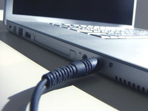 Dizüstü Bilgisayarı, Kapalıyken 12 Saat Şarj Edin