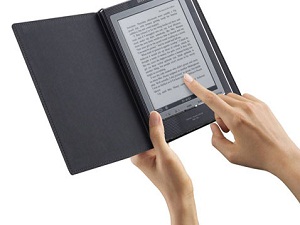 E-kitap okumaya yeni cihaz