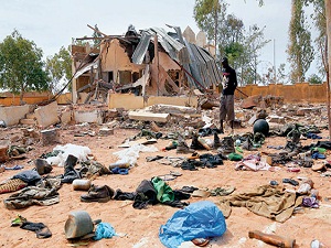 Cephede çocuk askerler, bombalanan camiler
