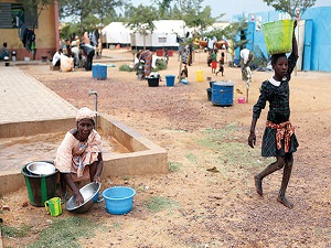 Malili mülteciler evlerinden geriye kalanlara bile razı