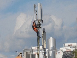 Baz istasyonu arttıkça risk azalıyor