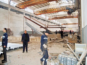 Fabrikada 1.300 derecelik kazan patladı, 7 işçi hayatını kaybetti