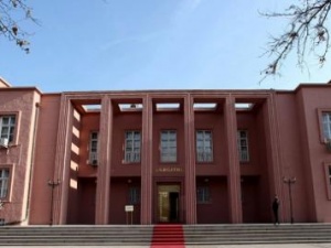 Üst düzey yöneticiye fazla mesai yok