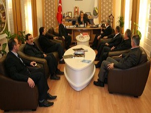 Hayrat Vakfından Aktaş’a Ziyaret