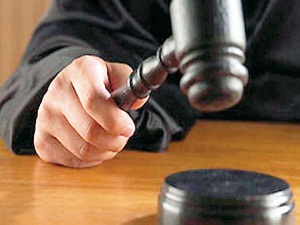 İspanya Mahkemesi: Örtü kamusal alanda yasaklanamaz