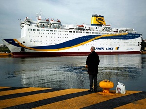 Yunanistan’da denizcilere seferberlik