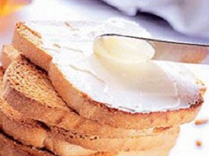Margarin yiyenler dikkat!