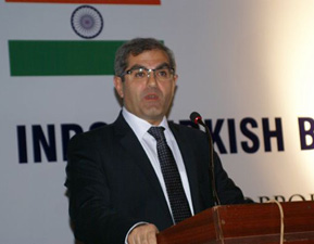 Bediüzzaman Türkiye’nin ve dünyanın bir değeri